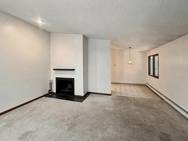 Building Photo - 8516 Boundary Ave