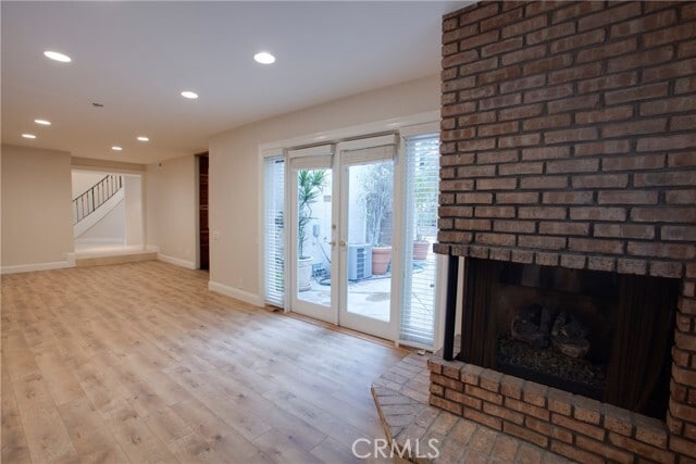 Building Photo - 26081 Via Viento