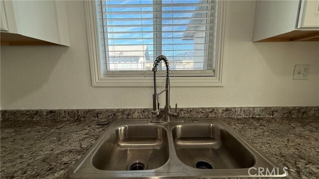 Building Photo - 2250 W Darby St