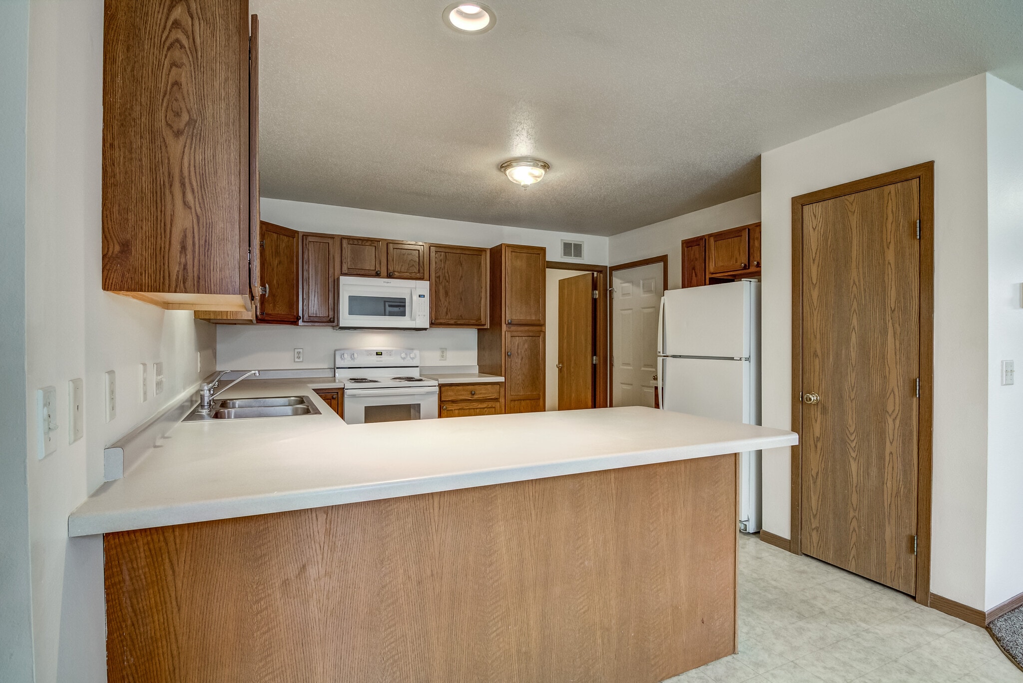 Building Photo - 1403 Glenn Pl