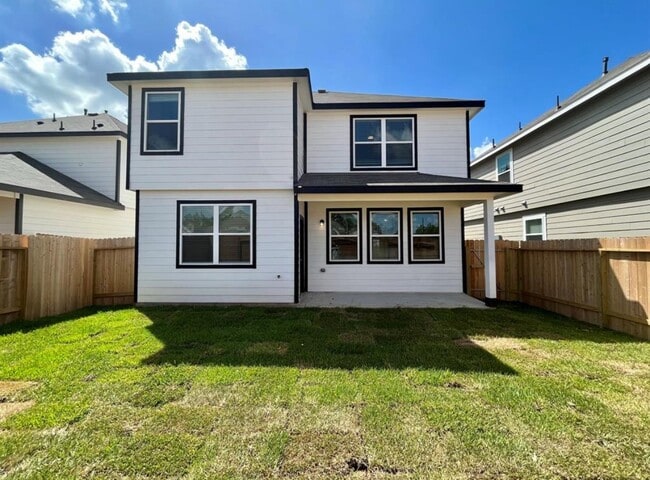 Building Photo - 4807 Blue Jacaranda Wy