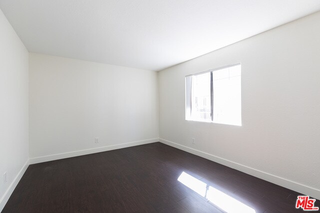 Building Photo - 501 E Hyde Park Pl