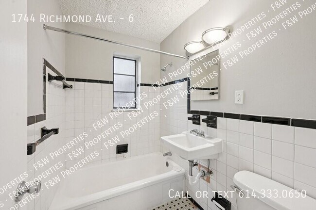 Building Photo - 1744 Richmond Ave