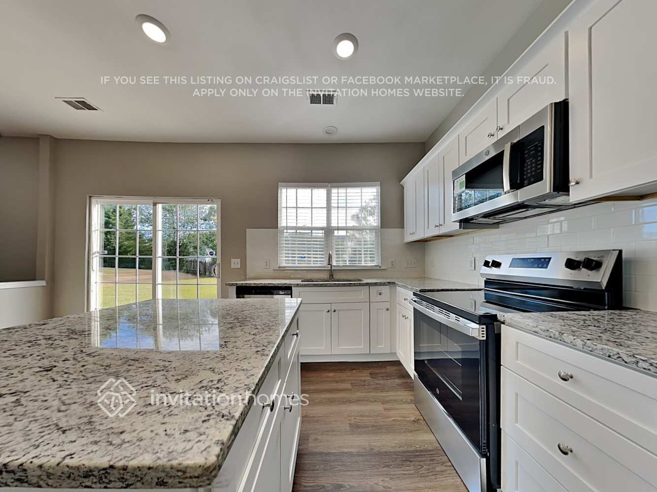 Building Photo - 11027 Holm Oak Pl