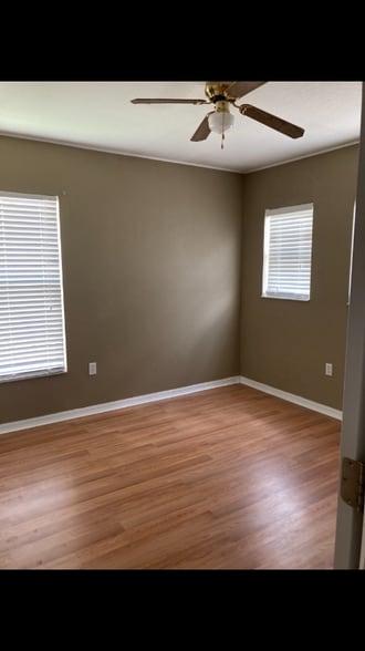 Building Photo - 2627 Lyndscape St