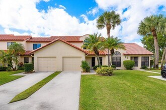 Building Photo - 10325 Hidden Springs Ct