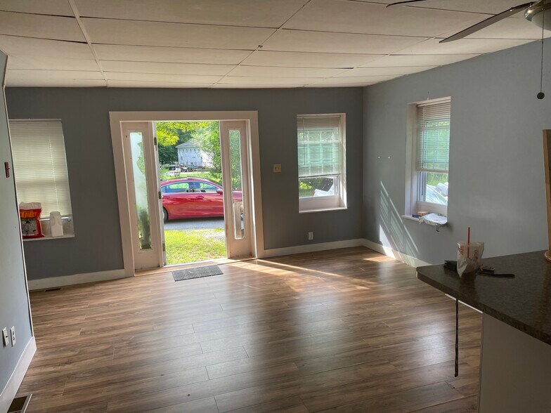 Building Photo - 49 Greer Rd