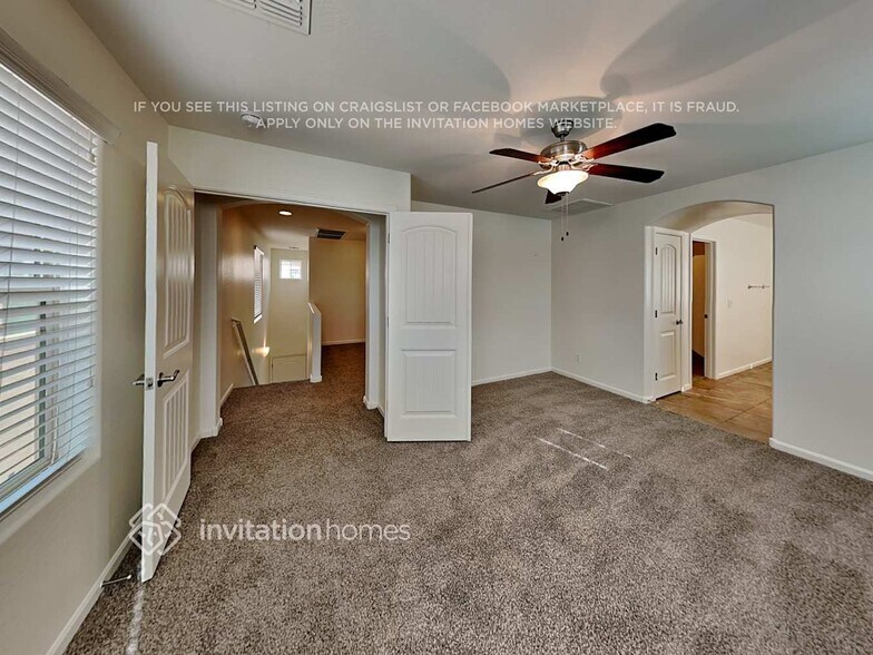 Building Photo - 3365 E Constitution Dr