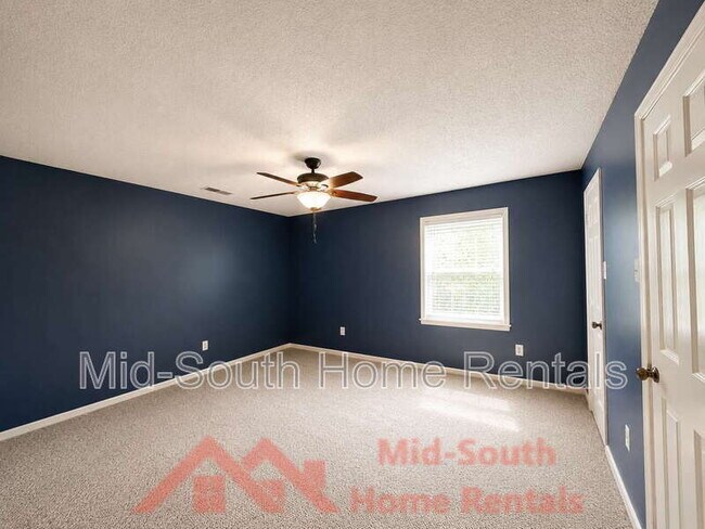 Building Photo - 6934 Wynterhall Dr
