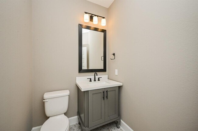 Building Photo - 22310 Understory Ct