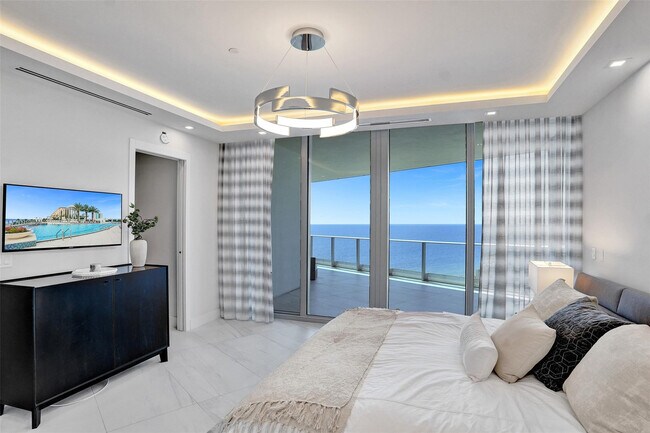 Building Photo - 701 N Fort Lauderdale Beach Blvd