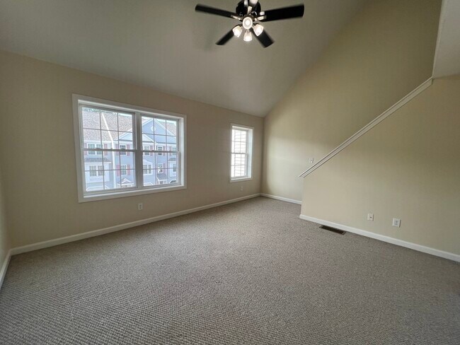 Building Photo - 3 Bandon Cir