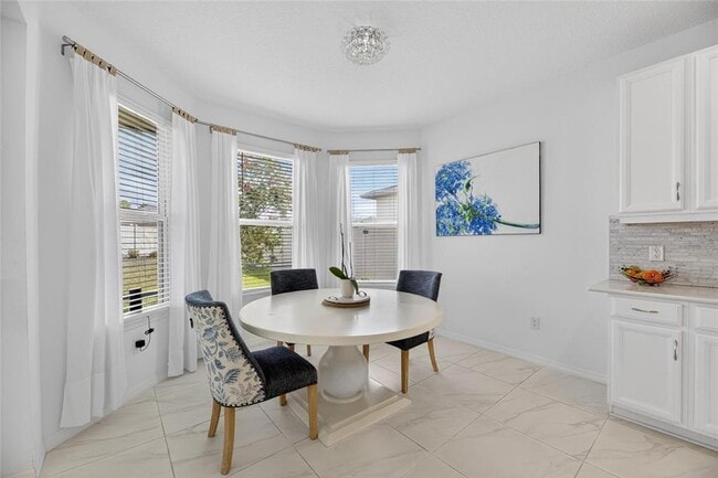 Building Photo - 5810 Fieldmoor Ct