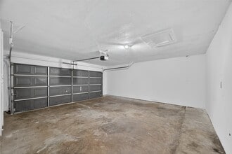 Building Photo - 3207 Glade Springs Dr