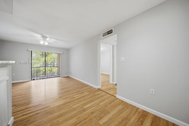 Building Photo - 15560 SW 104th Terrace