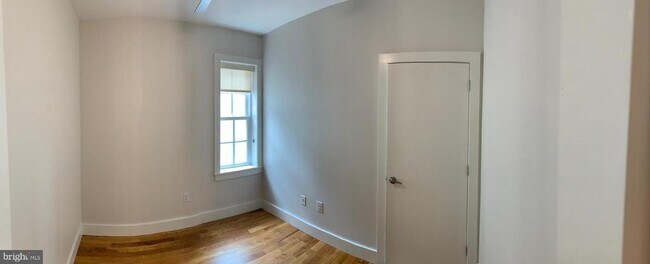 Building Photo - 205 Witherspoon St