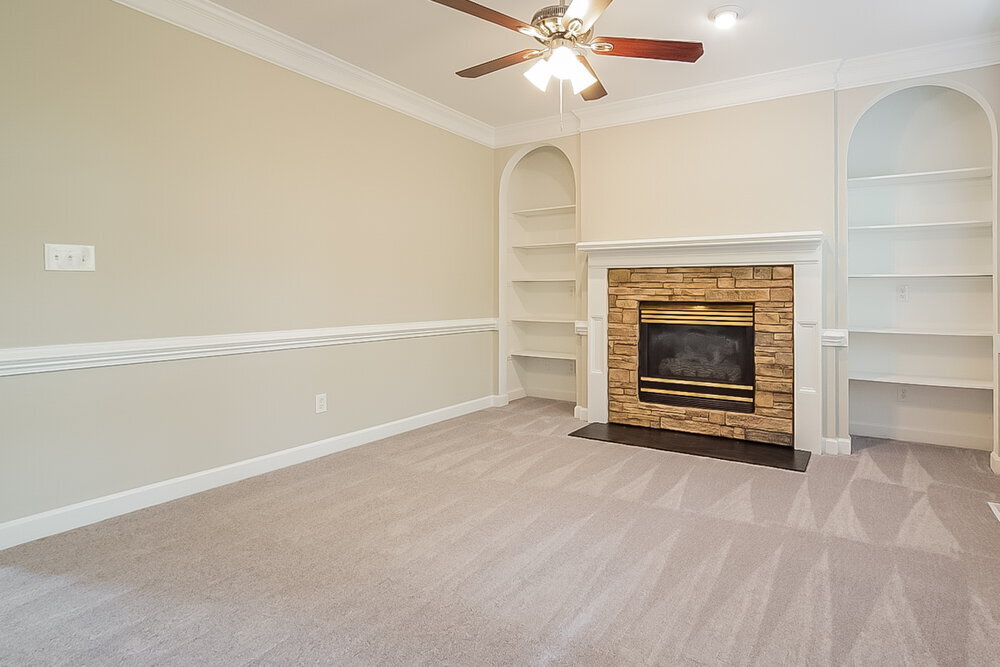 Building Photo - 900 Birkdale Dr