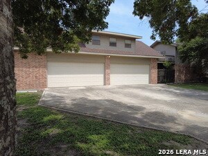 Building Photo - 972 Barbarosa Rd