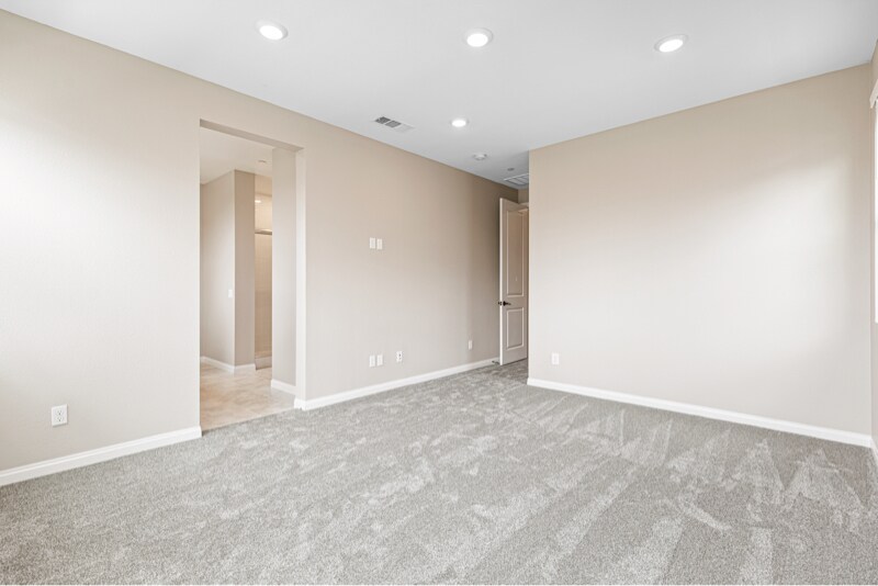 Building Photo - 2195 Bluestone Cir