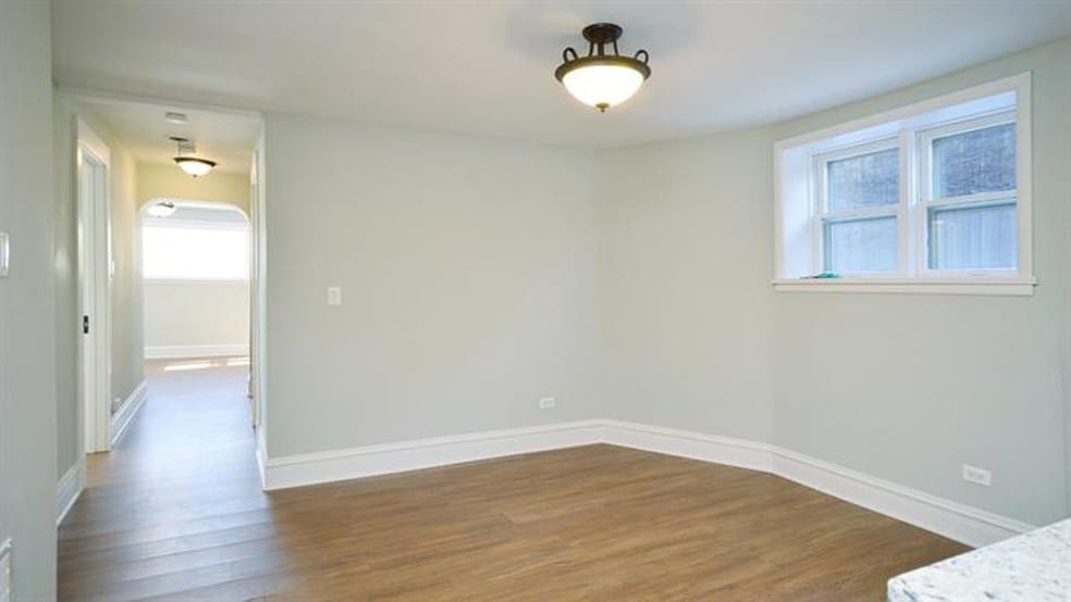 Dining Room - 648 Elgin Ave