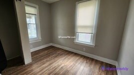 Building Photo - 434 Bruner St