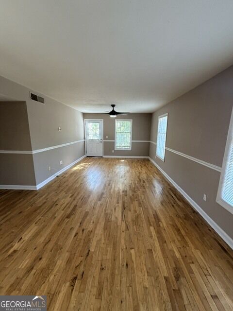 Building Photo - 3097 Colonial Way