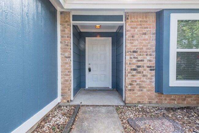 Building Photo - Charming 3-Bedroom, 2-Bath Home in Anderson Mill – Prime Northwest Austin Location!