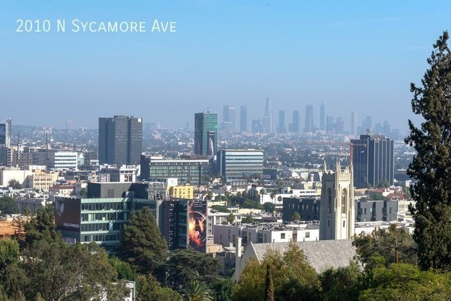 Building Photo - 2010 N Sycamore Ave