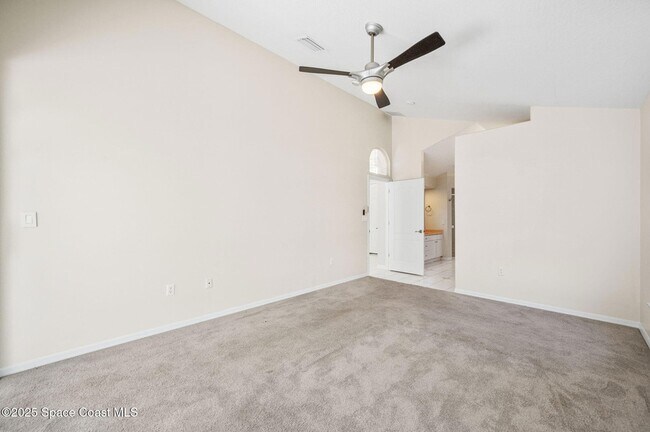 Building Photo - 174 Martesia Way