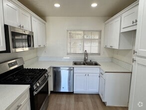 Building Photo - 13216 Pinnacle Ct