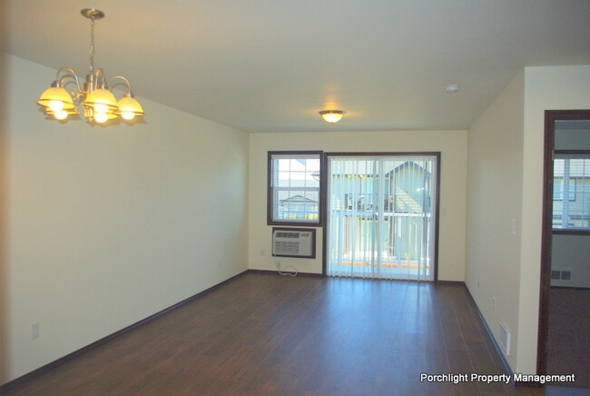 Building Photo - 2040 Andress Ln
