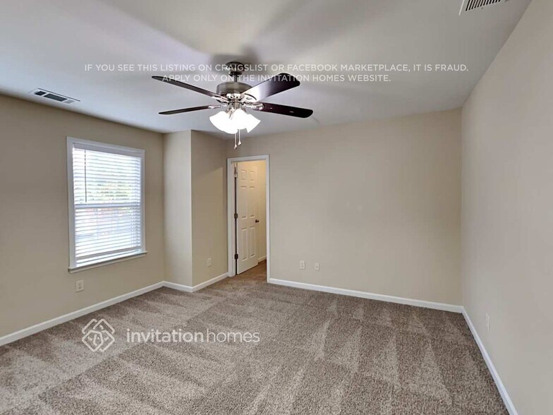 Building Photo - 1732 Sahale Falls Dr