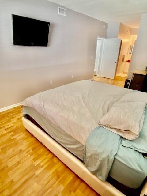 Building Photo - 6976 SW 39th St