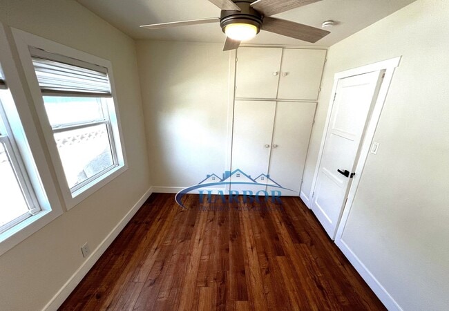 Building Photo - Spacious 3-Bedroom 1.5 Bath with a Large B...