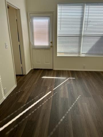 Building Photo - 2600 Boedeker Dr