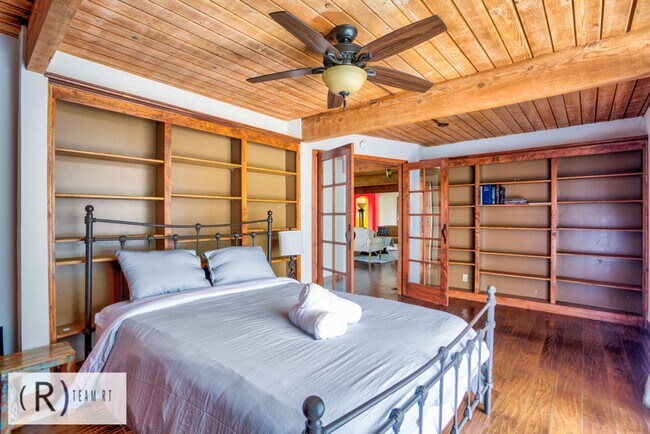 Building Photo - An Oasis of Calm In the Center of Riverside, CA