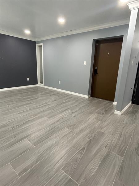 Building Photo - 1313 SW 8th Ct