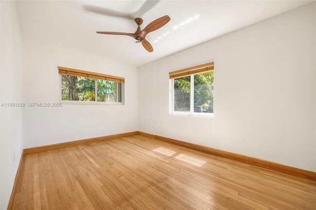 Building Photo - 2431 Overbrook St