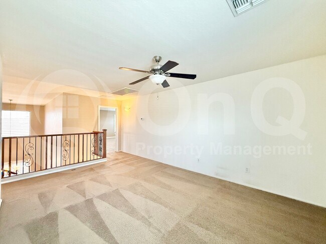 Building Photo - 16111 W Winslow Dr