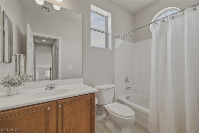 Building Photo - 557 Tecate Valley St