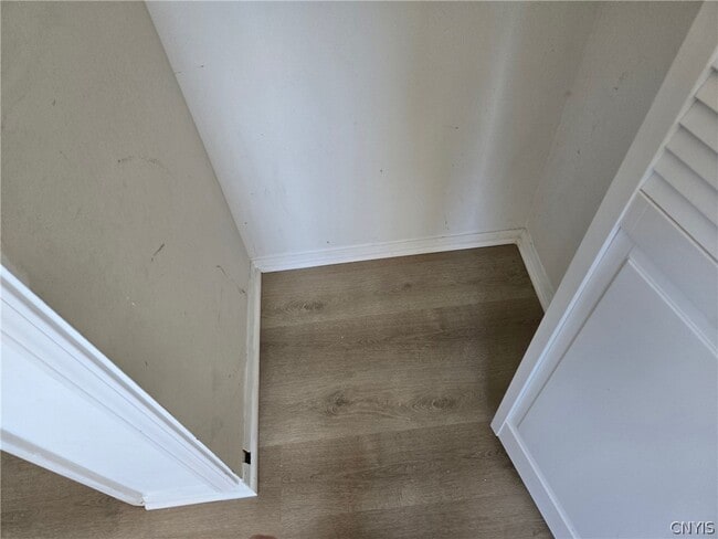 Building Photo - 8265 Warbler Way