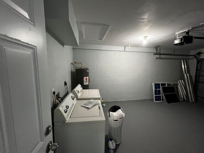 Building Photo - 4877 30th St SW