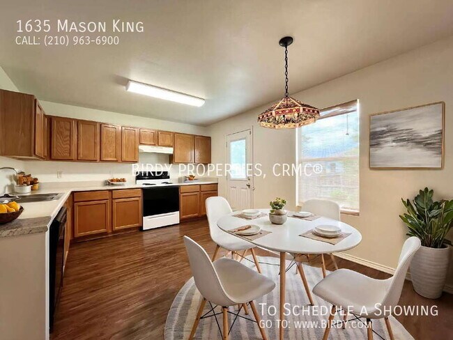Building Photo - 1635 Mason King