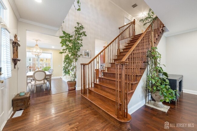 Building Photo - 2 Spinnaker Dr