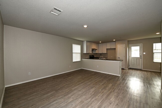 Building Photo - 7927 Dovers Den