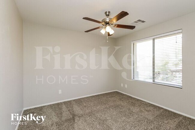 Building Photo - 10813 E Verbina Ln