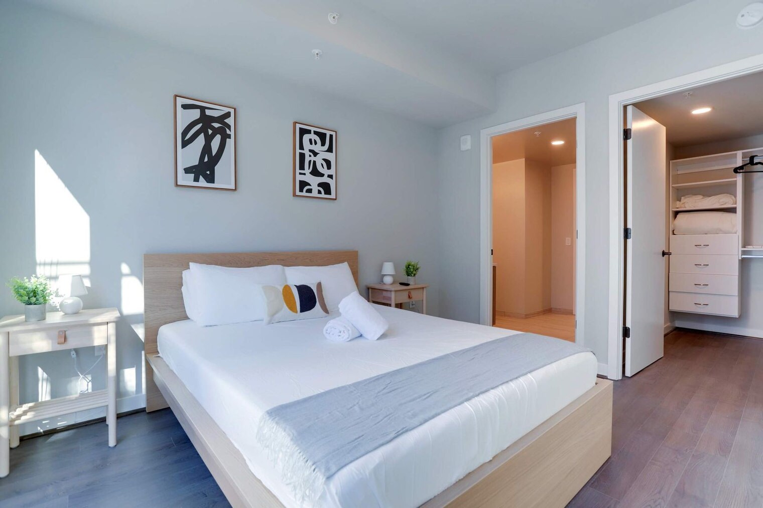 Building Photo - 1122 N Hudson St