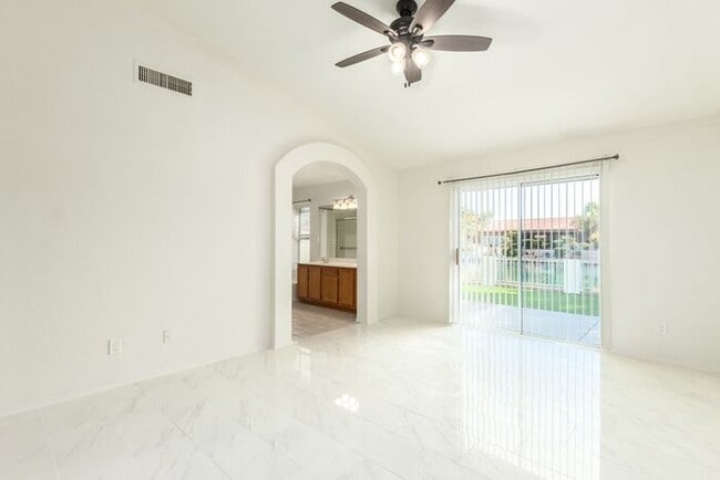 Building Photo - Welcome to this gorgeous neighborhood!