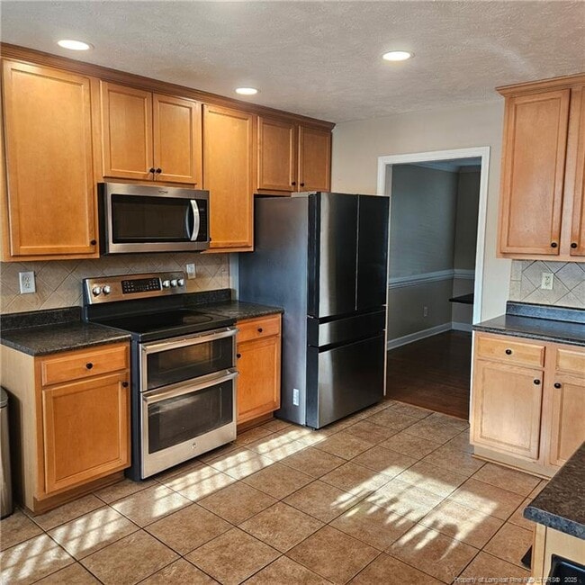 Building Photo - 129 Barkley Ct