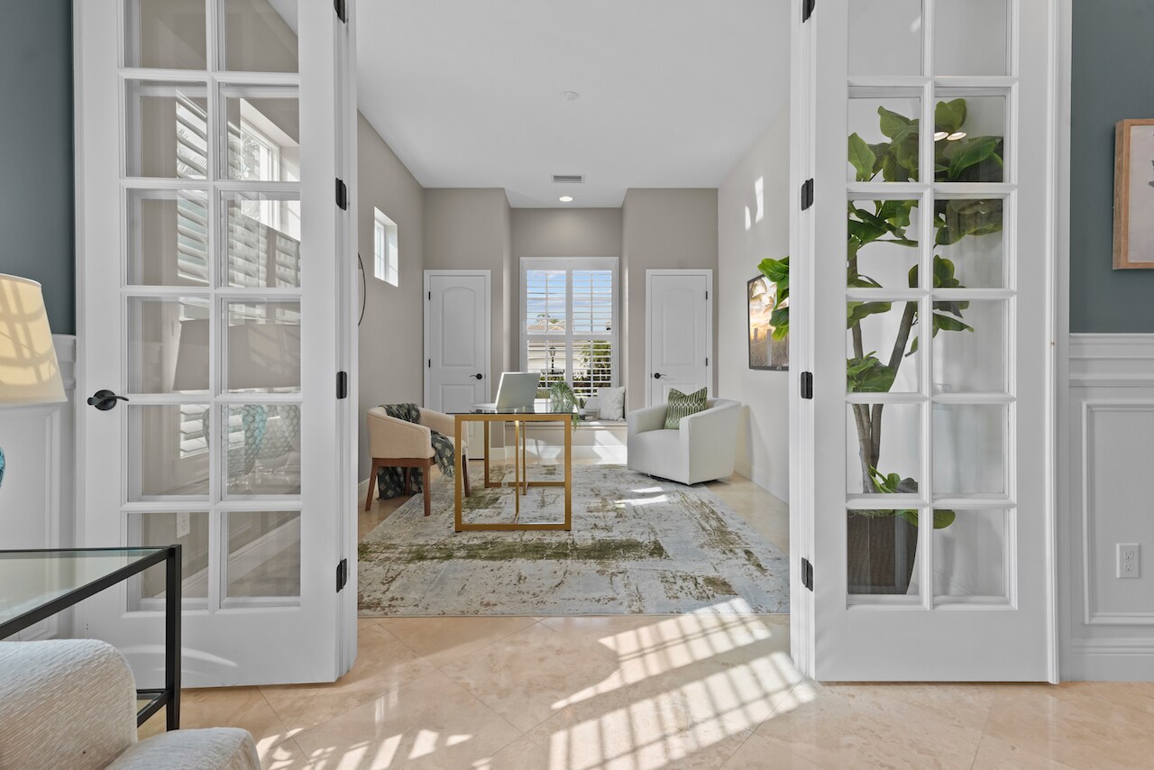 Building Photo - 7042 Twin Hills Ter